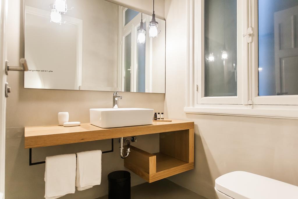 Monk Suites By Mlt At Ermou 아테네 외부 사진