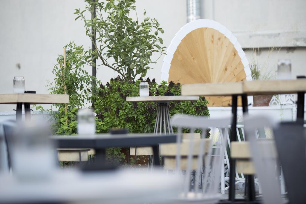 Monk Suites By Mlt At Ermou 아테네 외부 사진