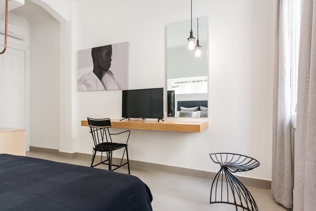 Monk Suites By Mlt At Ermou 아테네 외부 사진