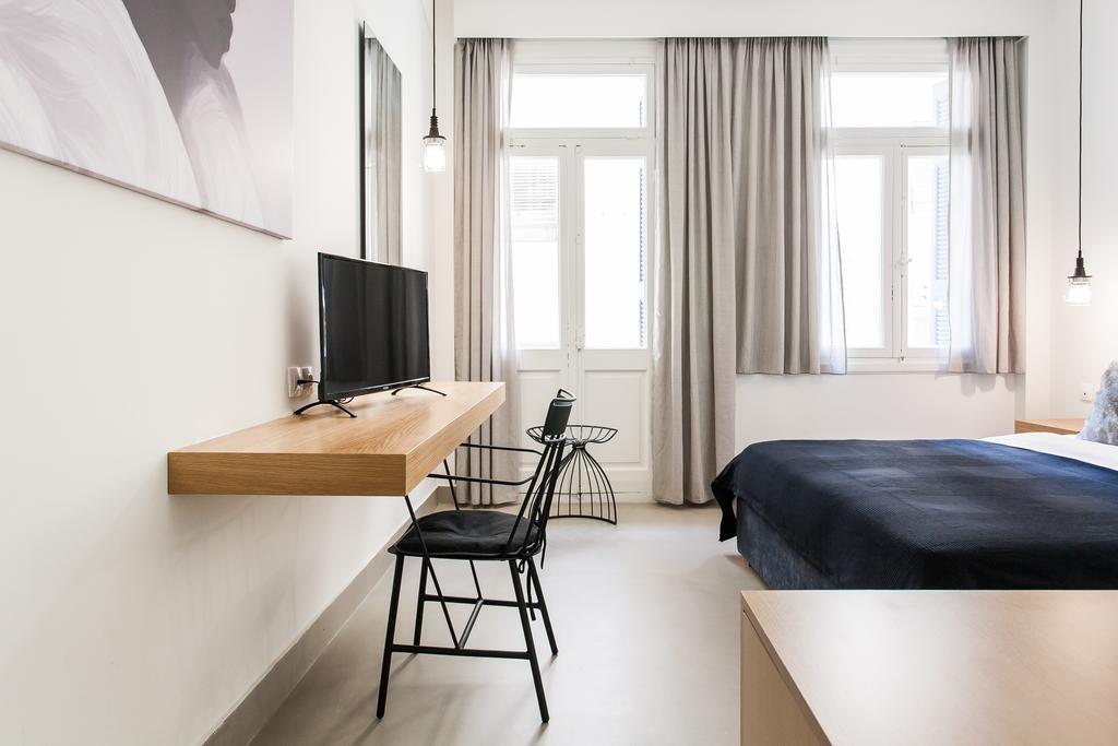 Monk Suites By Mlt At Ermou 아테네 외부 사진