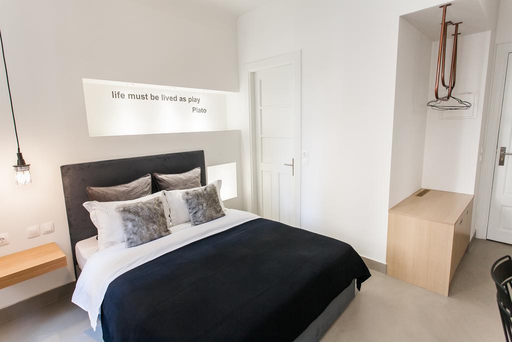 Monk Suites By Mlt At Ermou 아테네 외부 사진