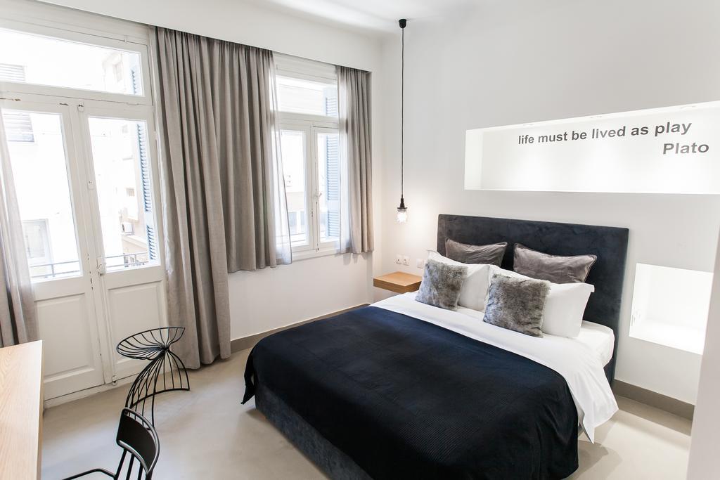 Monk Suites By Mlt At Ermou 아테네 외부 사진