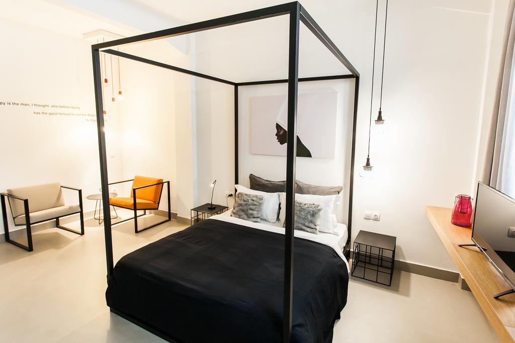 Monk Suites By Mlt At Ermou 아테네 외부 사진